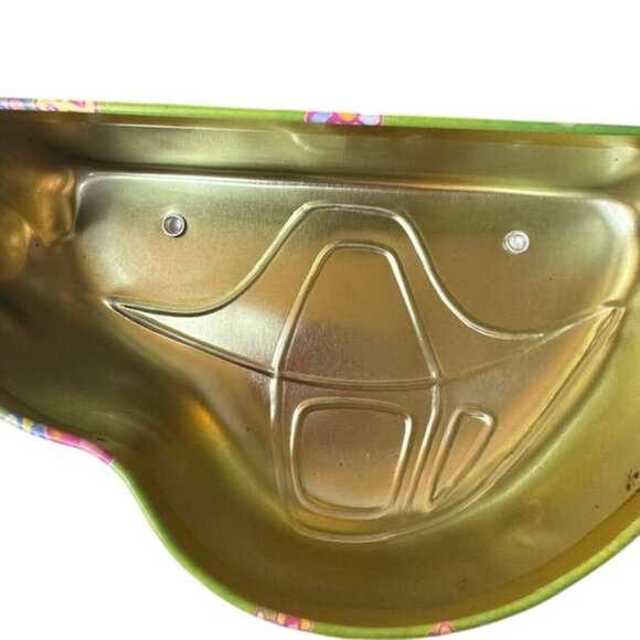 Vintage-Style Hippie Car Tin Box With Floral Peace Design & Detachable Halves - Picture 4 of 6